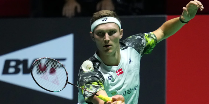 victor-exelson pensiun.jpg