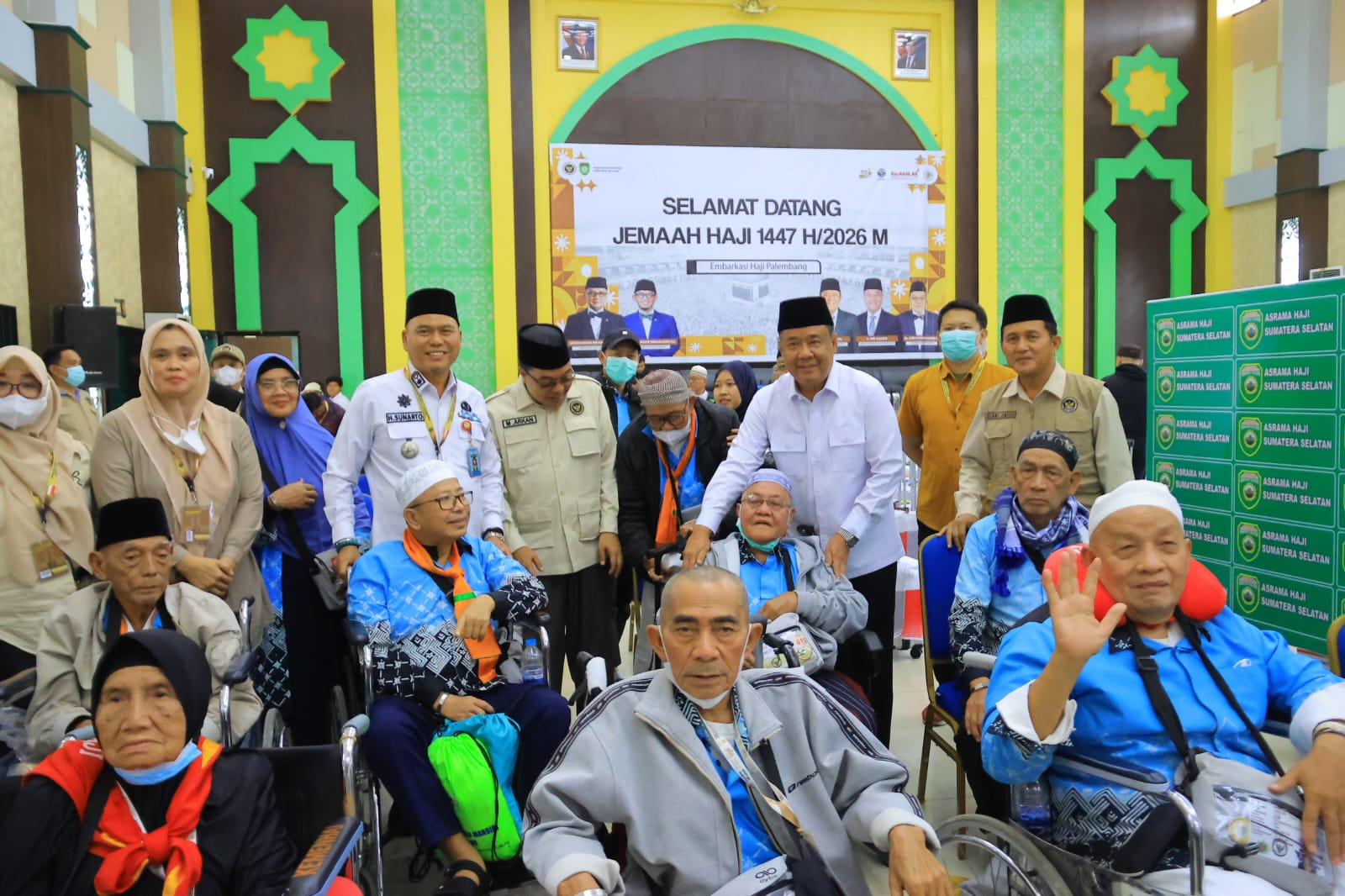Cik Ujang